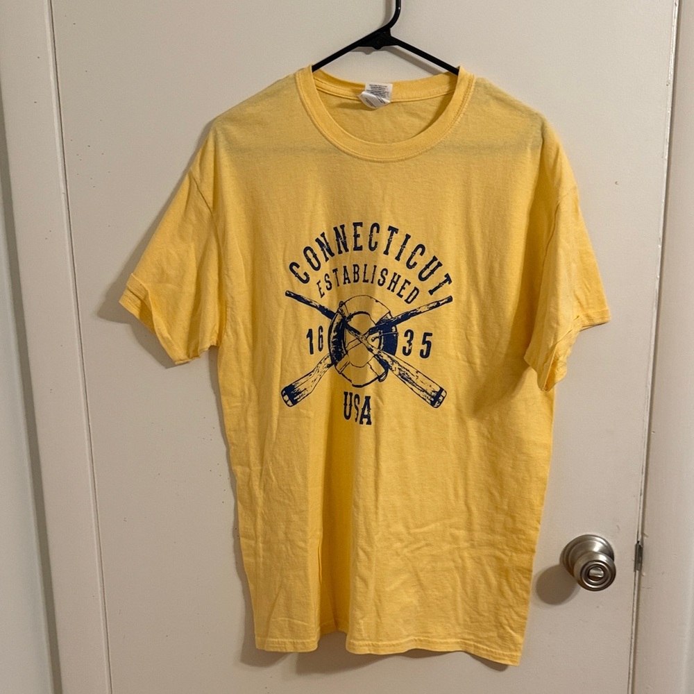 Gildan Yellow Connecticut Established Tee